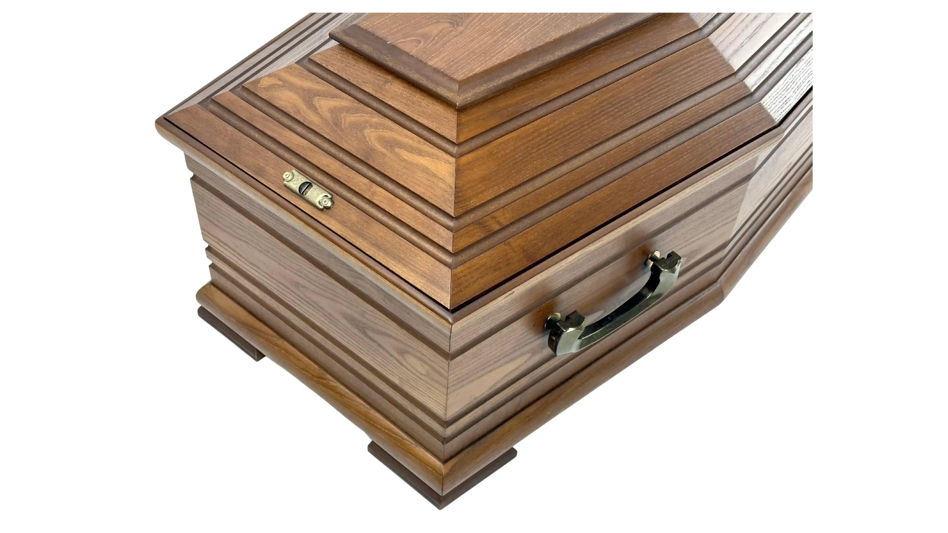 Topaz Oak